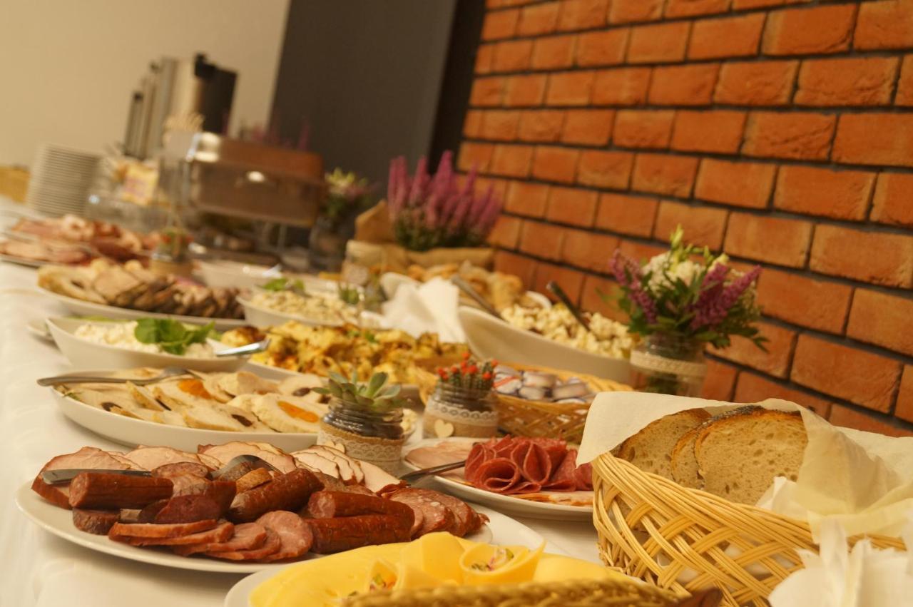Osrodek Turystyczny Warzenko Hotel Ngoại thất bức ảnh